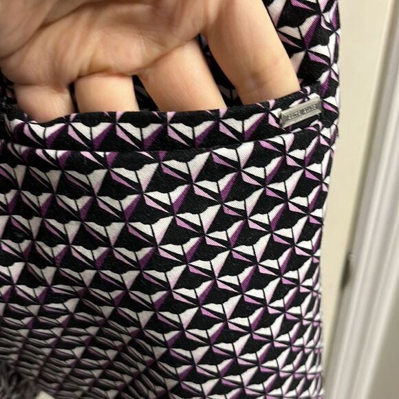 White House Black Market Abstract Print Short 4 Pocket Clasp Zip Shorts- Size 6 - Picture 10 of 16